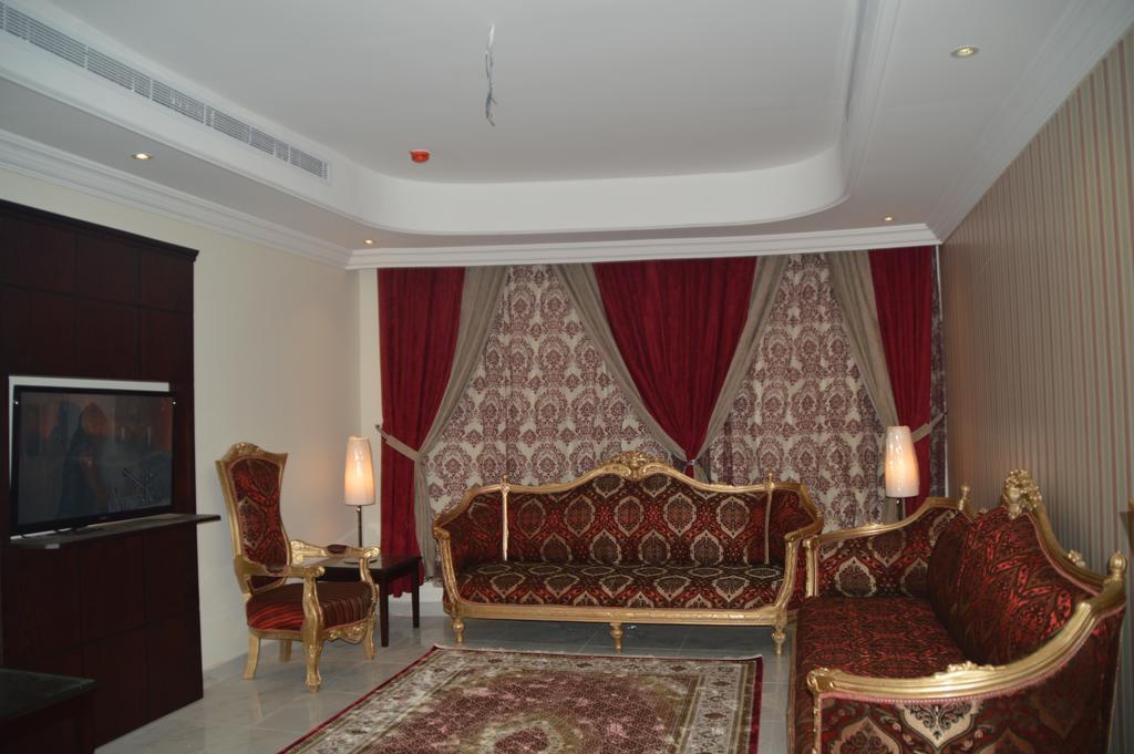 جلنار الشرق للشقق المخدومة Dschidda Exterior foto