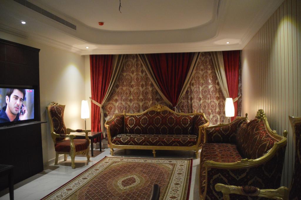 جلنار الشرق للشقق المخدومة Dschidda Exterior foto